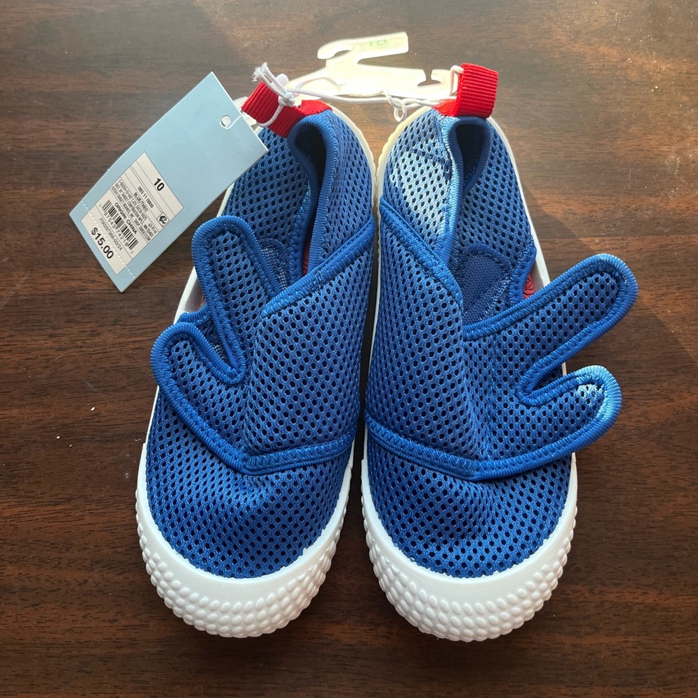 Cat & Jack Toddler water shoes